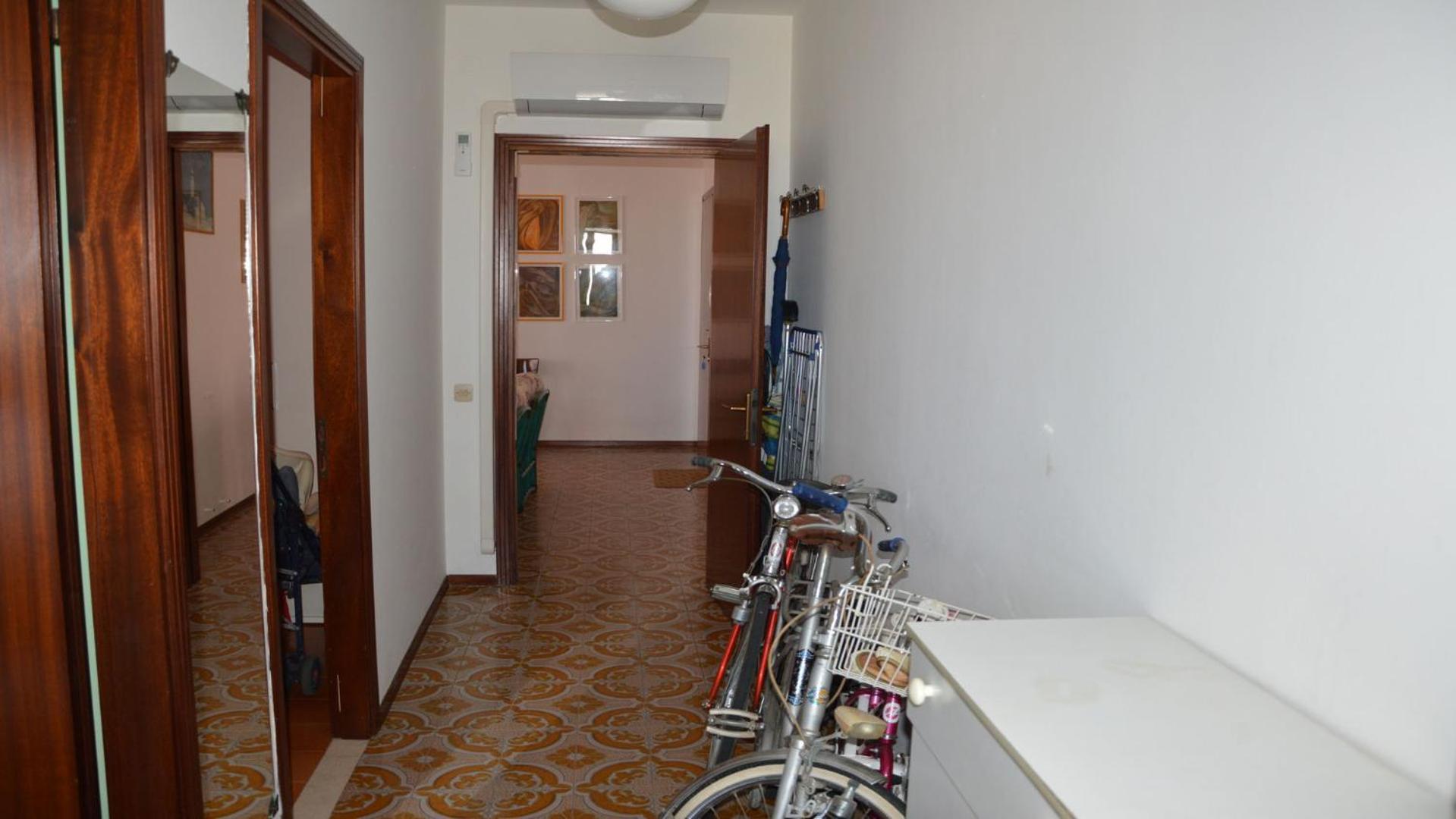 Comfortable 2 Bedroom Apartment - Beahost Rentals Caorle Dış mekan fotoğraf