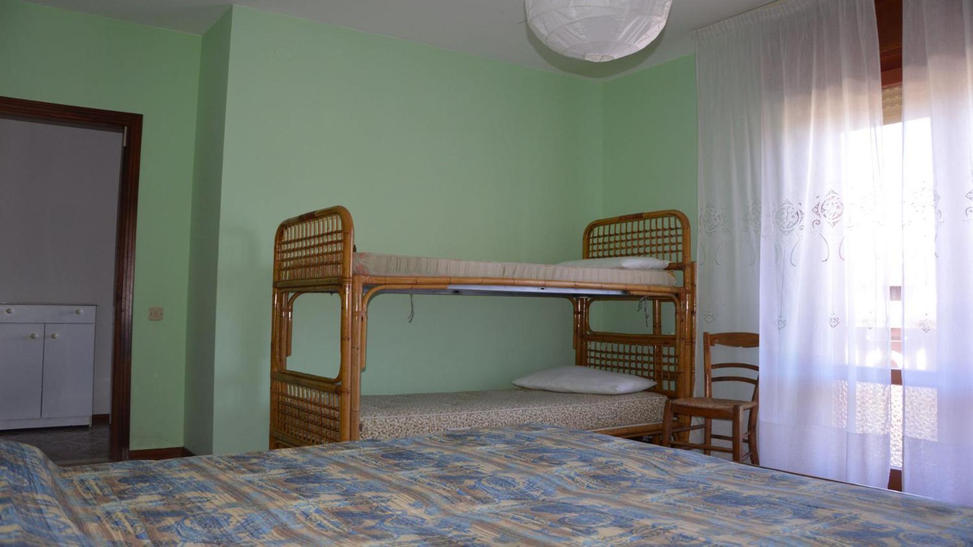 Comfortable 2 Bedroom Apartment - Beahost Rentals Caorle Dış mekan fotoğraf