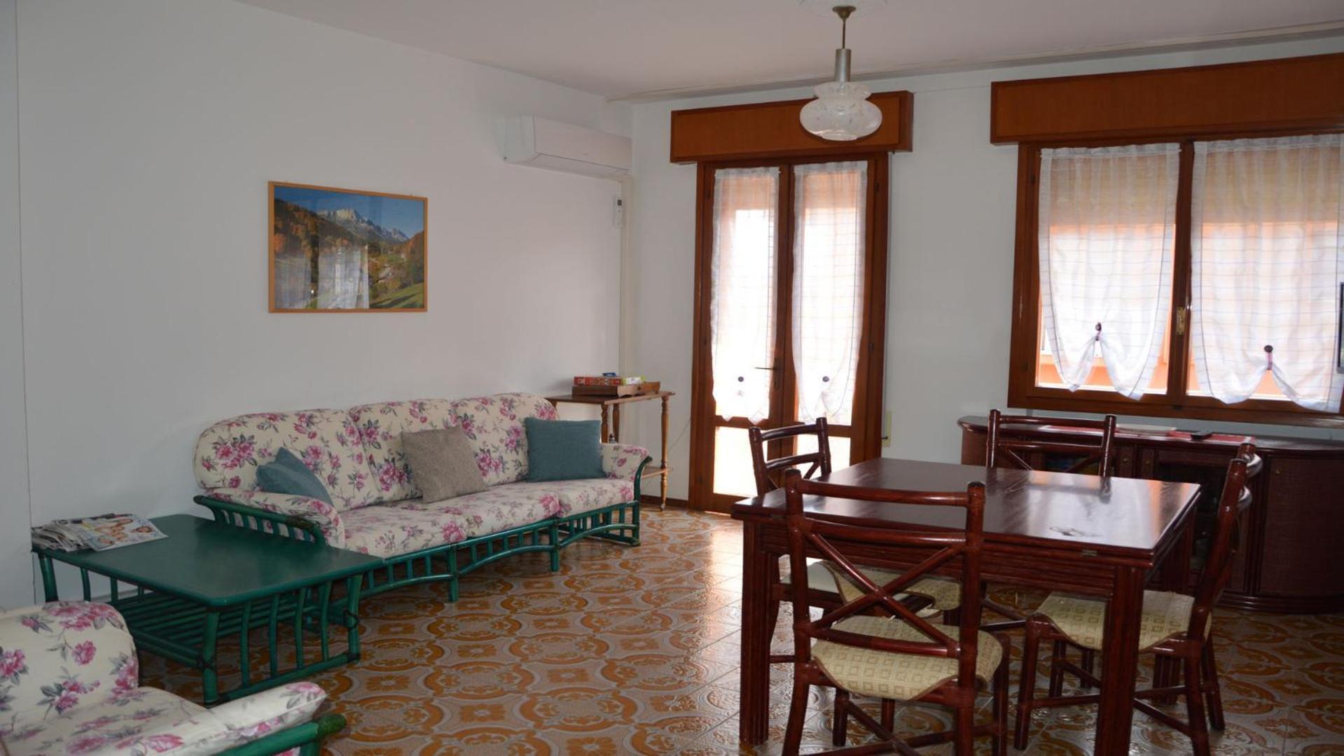 Comfortable 2 Bedroom Apartment - Beahost Rentals Caorle Dış mekan fotoğraf